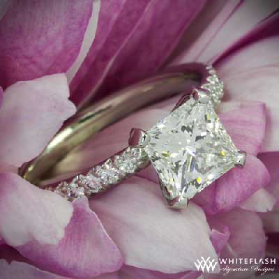 princess cut diamond engagement ring