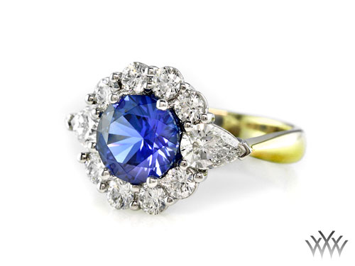 same sapphire and diamond engagement ring once worn by William 39s mother