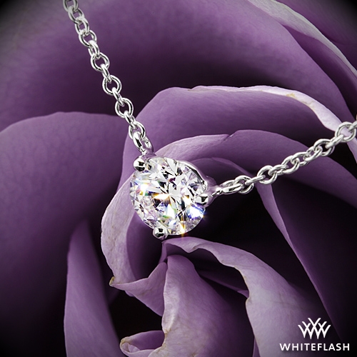 'Martini' ThreeProng Diamond PendantReady Set To Go 1556