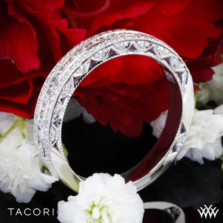 Tacori HT2513RDB Classic Crescent Pave-Set Diamond Wedding Ring