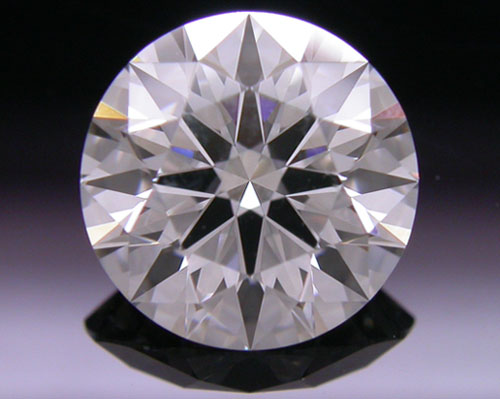 DI40X_GIA-14814812.jpg