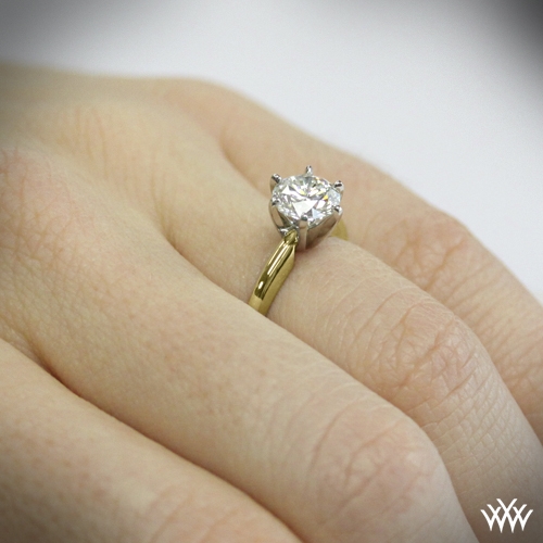 6Prong Classic Diamond Solitaire 583