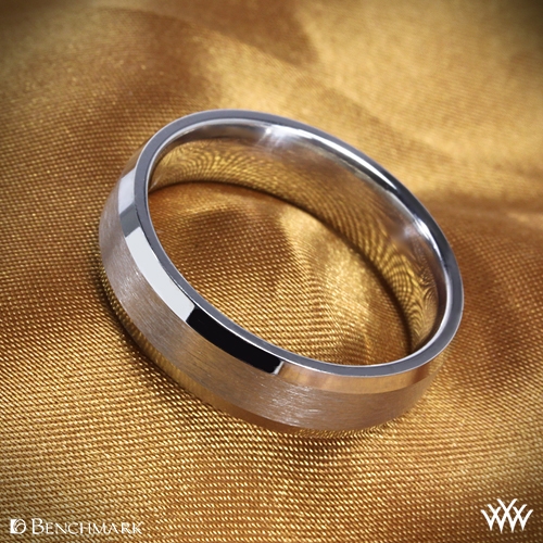 Benchmark "Mirror Edge" Wedding Ring Ring Style photo