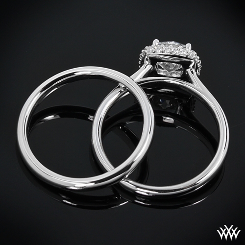 "Selene" Solitaire Wedding Set Ring Ring Side View