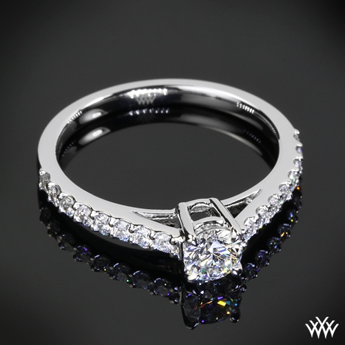 Custom Diamond Engagement Ring | 23601