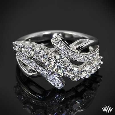 Custom Graduating Diamond Engagement Ring