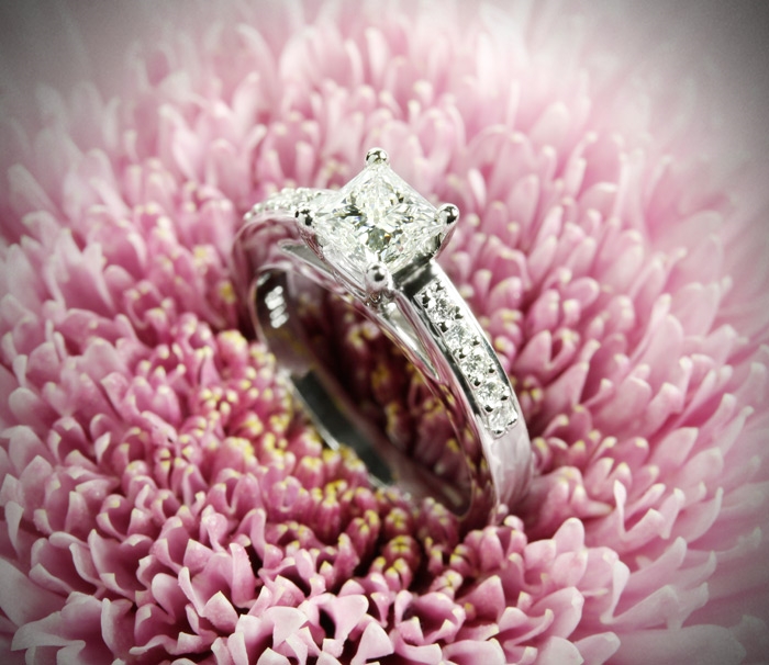 Flush Fit Diamond Engagement Ring 5601