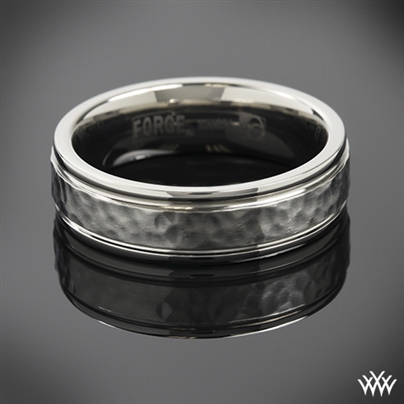 Men's 7mm Hammered Wedding Ring