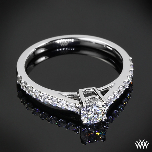 Custom Diamond Engagement Ring