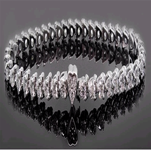 Heart Clasp 3 Prong Diamond Tennis Bracelet