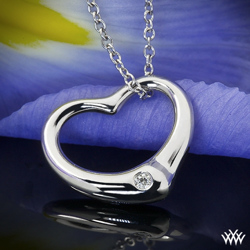 Essence Diamond Heart Pendant