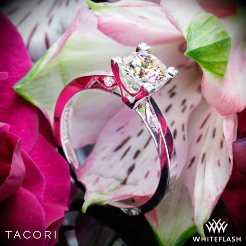 Tacori 2584RD Simply Tacori Flat-Edge Solitaire Engagement Ring