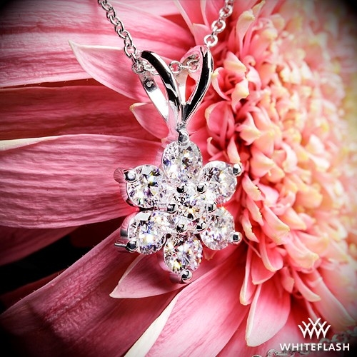 Necklace The Blooming Pink Flower - White Gold- Bijoux - Diamants