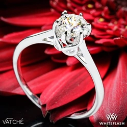 Sparkling and 'alive' diamond!