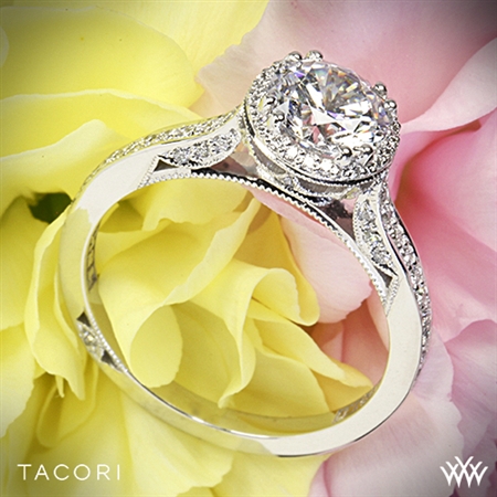 Tacori 2639RD P Dantela Spotlight Diamond Engagement Ring