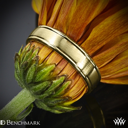 Benchmark Comfort Fit Wedding Ring with Spin Satin Finish