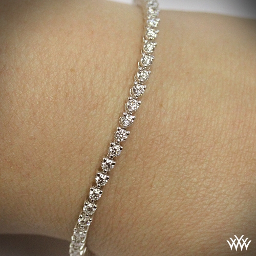 3 prong diamond tennis bracelet