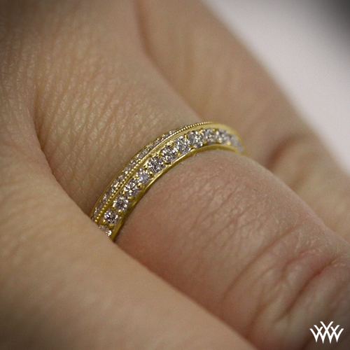 Knife edge wedding band yellow gold 2025