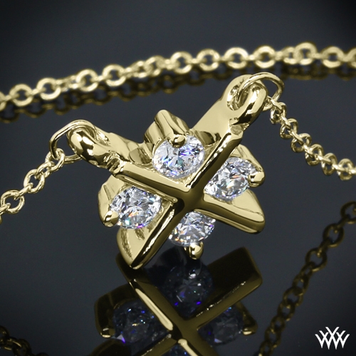 'XO' Diamond Pendant 828