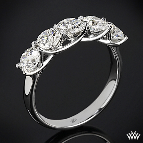 right hand diamond solitaire rings