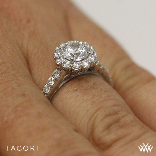Tacori-37-2-RD-Full-Bloom-Round-Halo-Diamond-Engagement-Ring-in-18k-White-Gold_gi_31983_w-44321.jpg