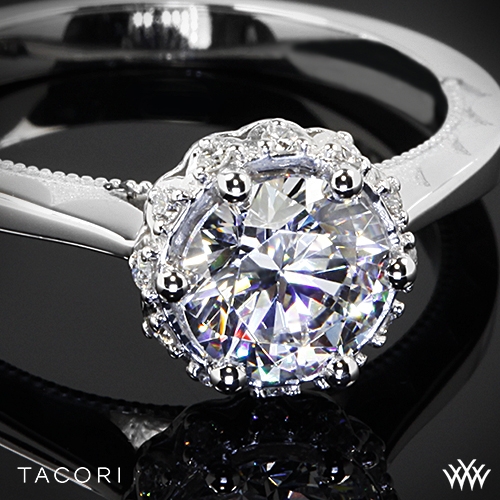 Tacori Sculpted Crescent | Round Sculpted Petal-Prong Solitaire main image 1
