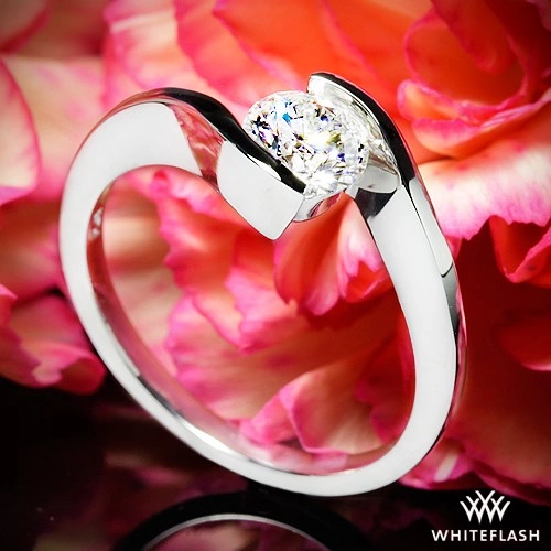 Lilly Solitaire Engagement Ring