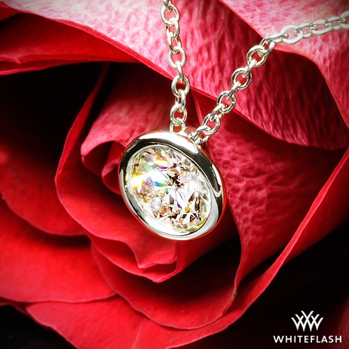 VINTAGE STYLE DIAMOND PENDANT 4mm ROUND SETTING FILIGREE NECKLACE WHIT |  Filigree necklaces, Diamond pendant, Sparkle diamonds