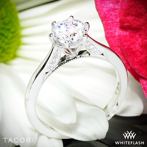 Tacori 2650RD Simply Tacori Solitaire Engagement Ring