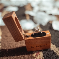 Ritani 1RZ7265 Six-Prong Knife-Edge Solitaire Engagement Ring