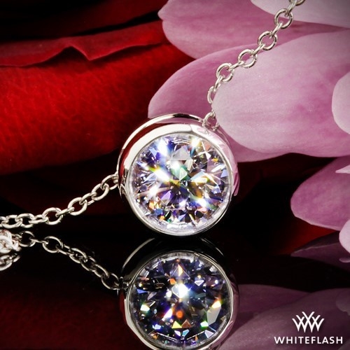 14kt White Gold Solitaire Diamond Necklace 001-165-01707 | Don's Jewelry &  Design | Washington, IA