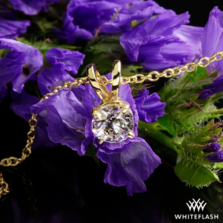 I love the pendant!