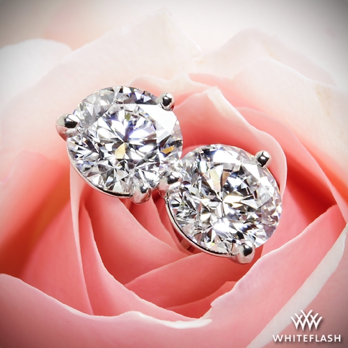 Round Brilliant Diamonds Studs in Three Prong Setting