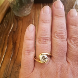 I love the ring and I loved their customer service.