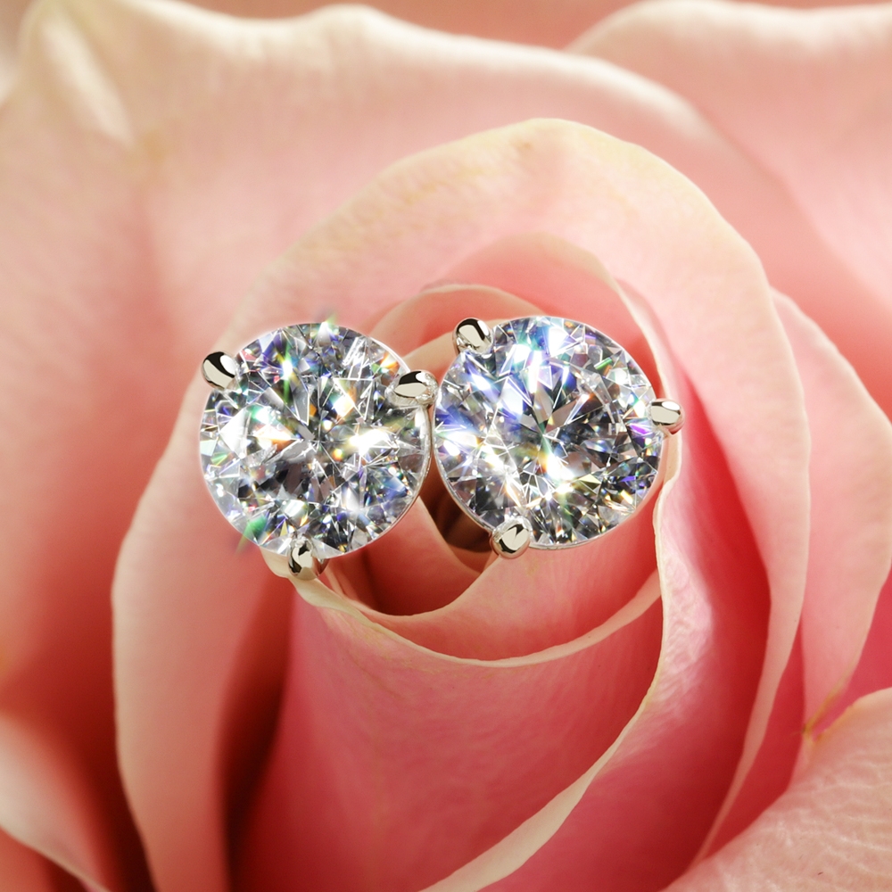 3 Prong Martini Diamond Earrings