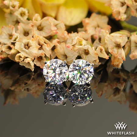 4 Prong Classic Diamond Earrings