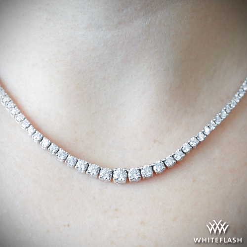 14k White Gold Four-Prong Graduated Diamond Tennis Necklace