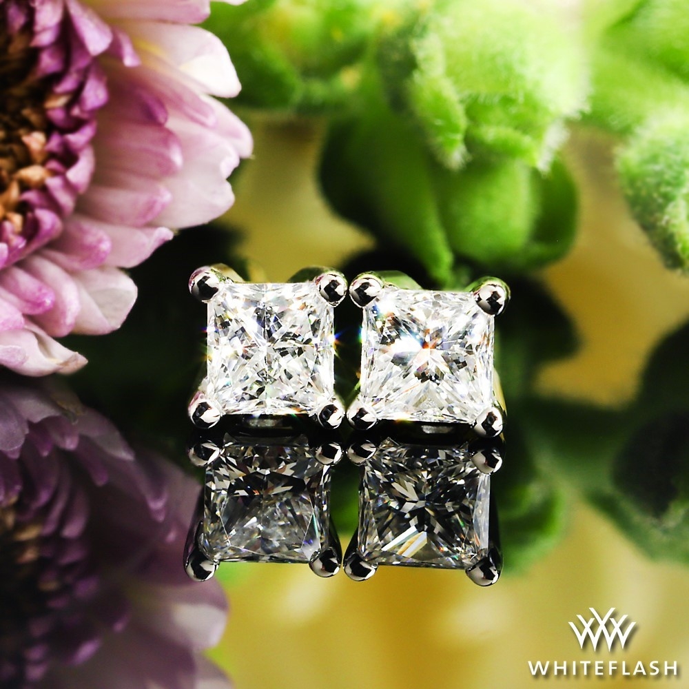 18k White Gold Princess Diamond Earrings