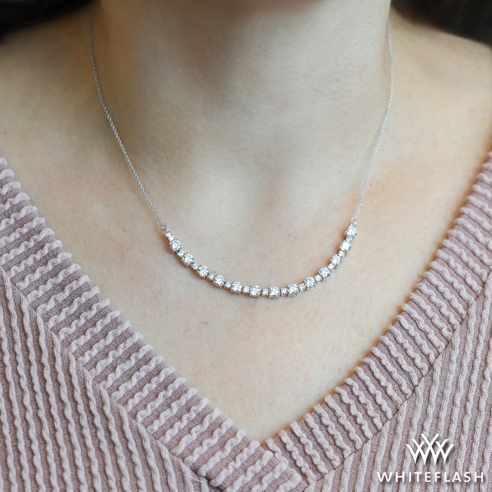14k White Gold Alternating Diamond Necklace